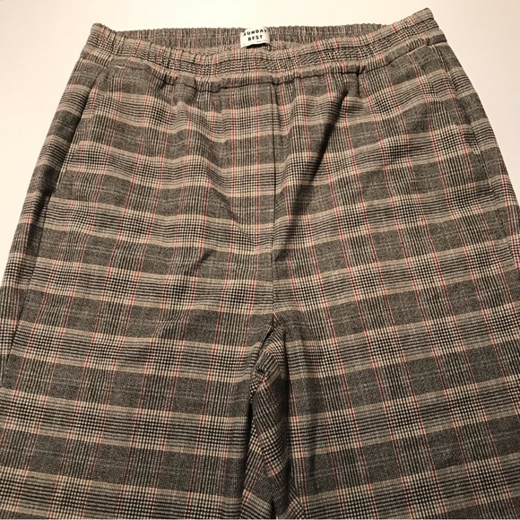 Aritzia Sunday Best Flyte Check Plaid Pants in Gray/Red Academia Size Medium - Picture 2 of 8